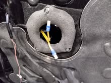 BMW M4 speaker wiring detail